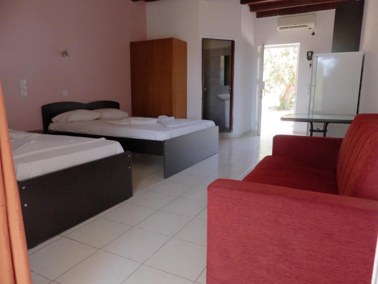 Ledakis Studios Frangocastelo Ngoại thất bức ảnh
